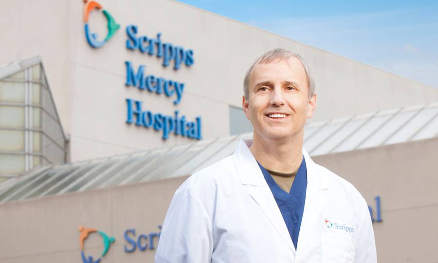 Scripps Mercy Hospital San Diego trauma surgeon Matthew Martin, MD, who responded to the coronavirus pandemic in NYC. 