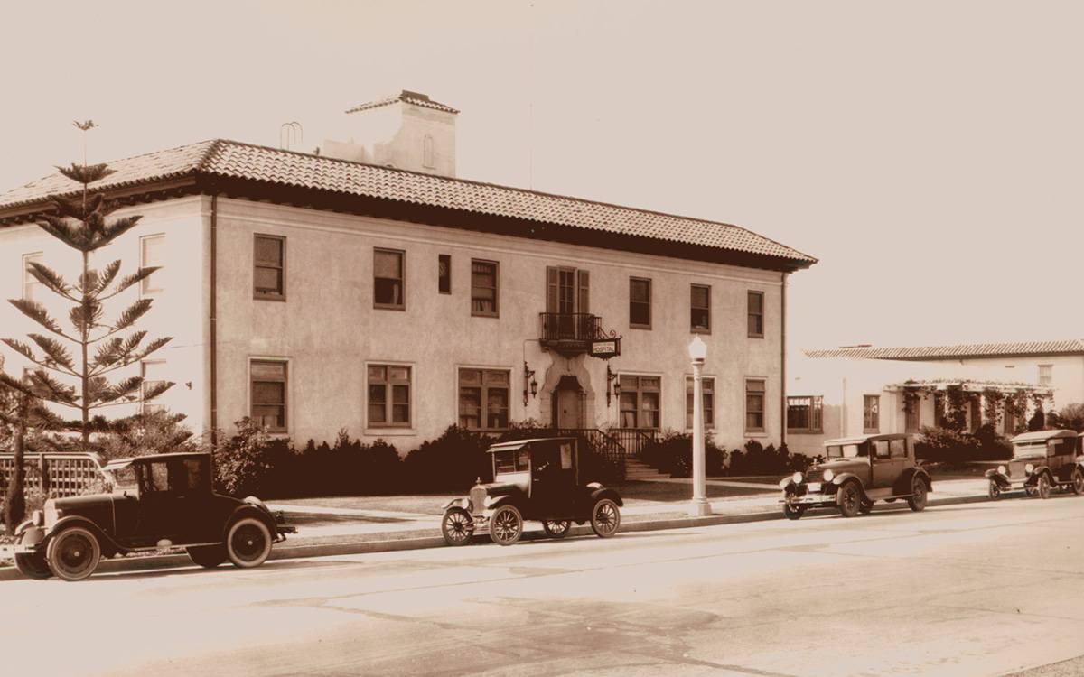 Scripps Memorial Hospital and Scripps Metabolic Clinic in La Jolla in 1924.
