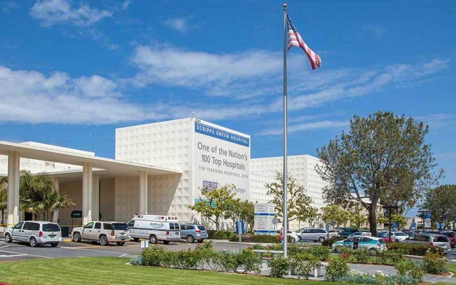 Scripps Green Hospital entrance